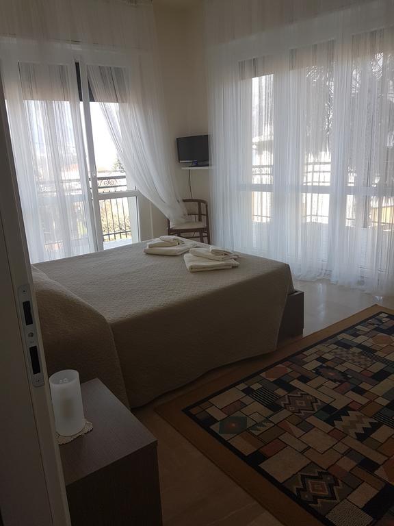 Ai Due Vecchi Ulivi Bed & Breakfast Garlate ภายนอก รูปภาพ
