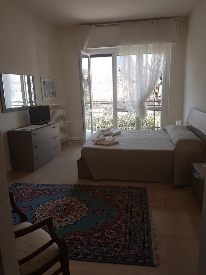Ai Due Vecchi Ulivi Bed & Breakfast Garlate ภายนอก รูปภาพ